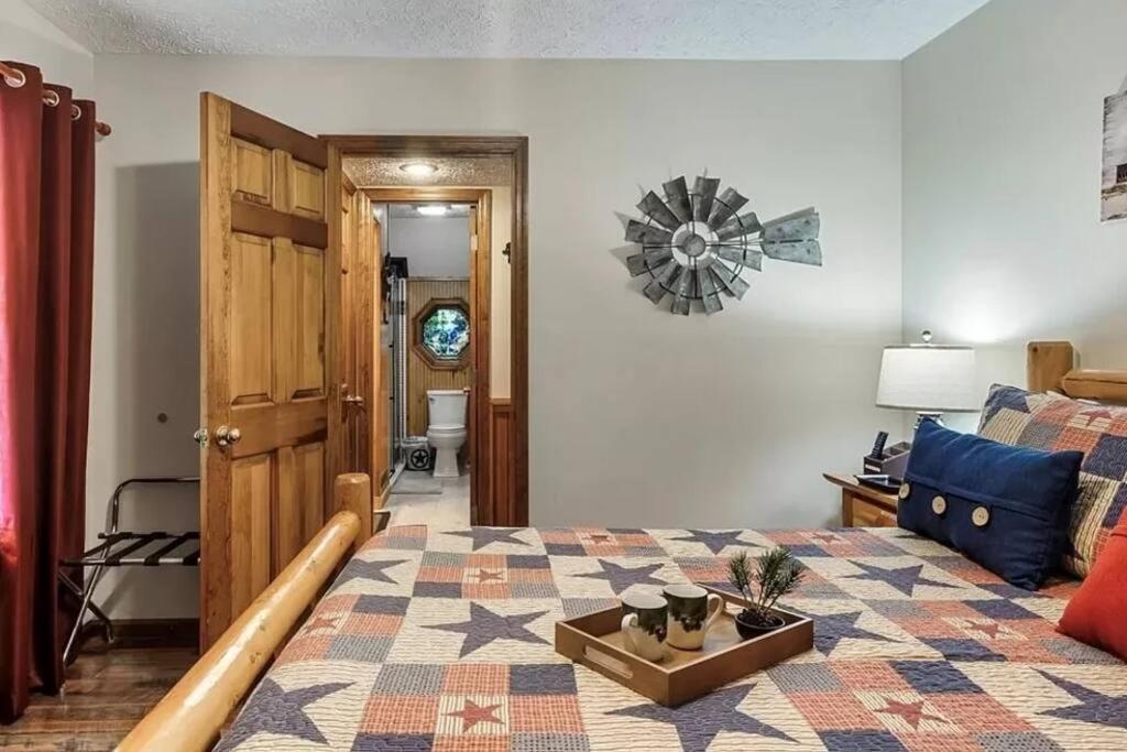 Beary Peaceful Smokies Retreat: Hot-Tub & Pools Villa Pigeon Forge Exterior photo